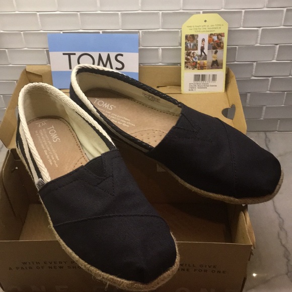 Toms Shoes - Toms Classic Canvas Black Stripe